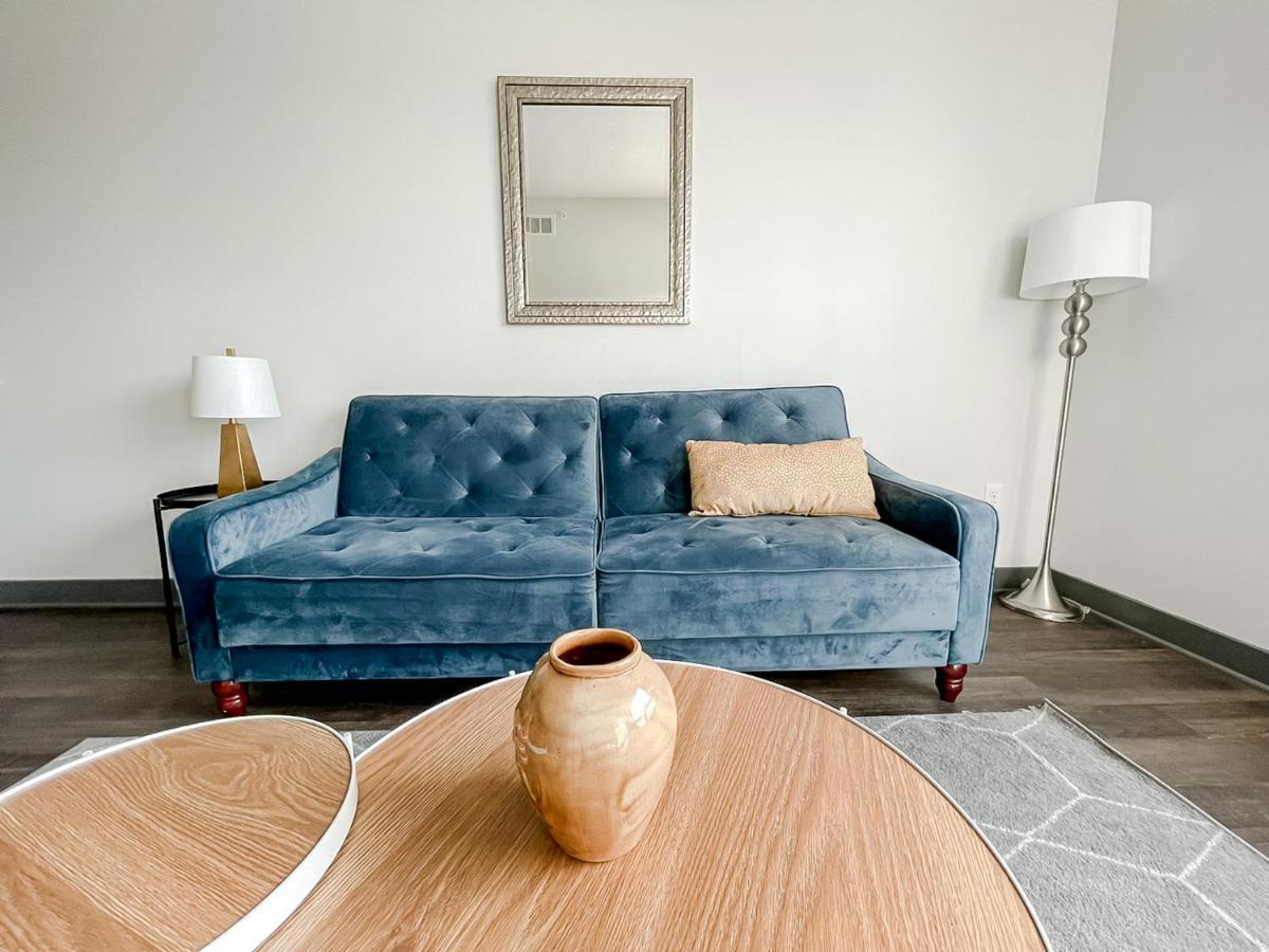 Sleepover 1Bd 1Ba Des Moines Apartments Buitenkant foto