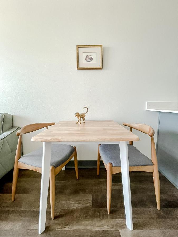 Sleepover 1Bd 1Ba Des Moines Apartments Buitenkant foto