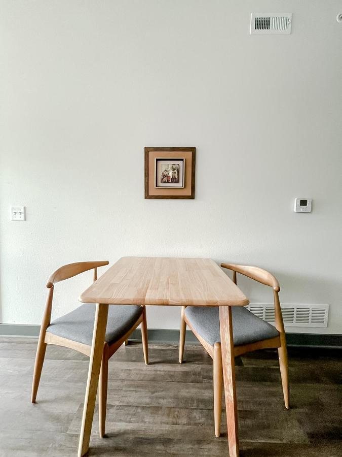Sleepover 1Bd 1Ba Des Moines Apartments Buitenkant foto