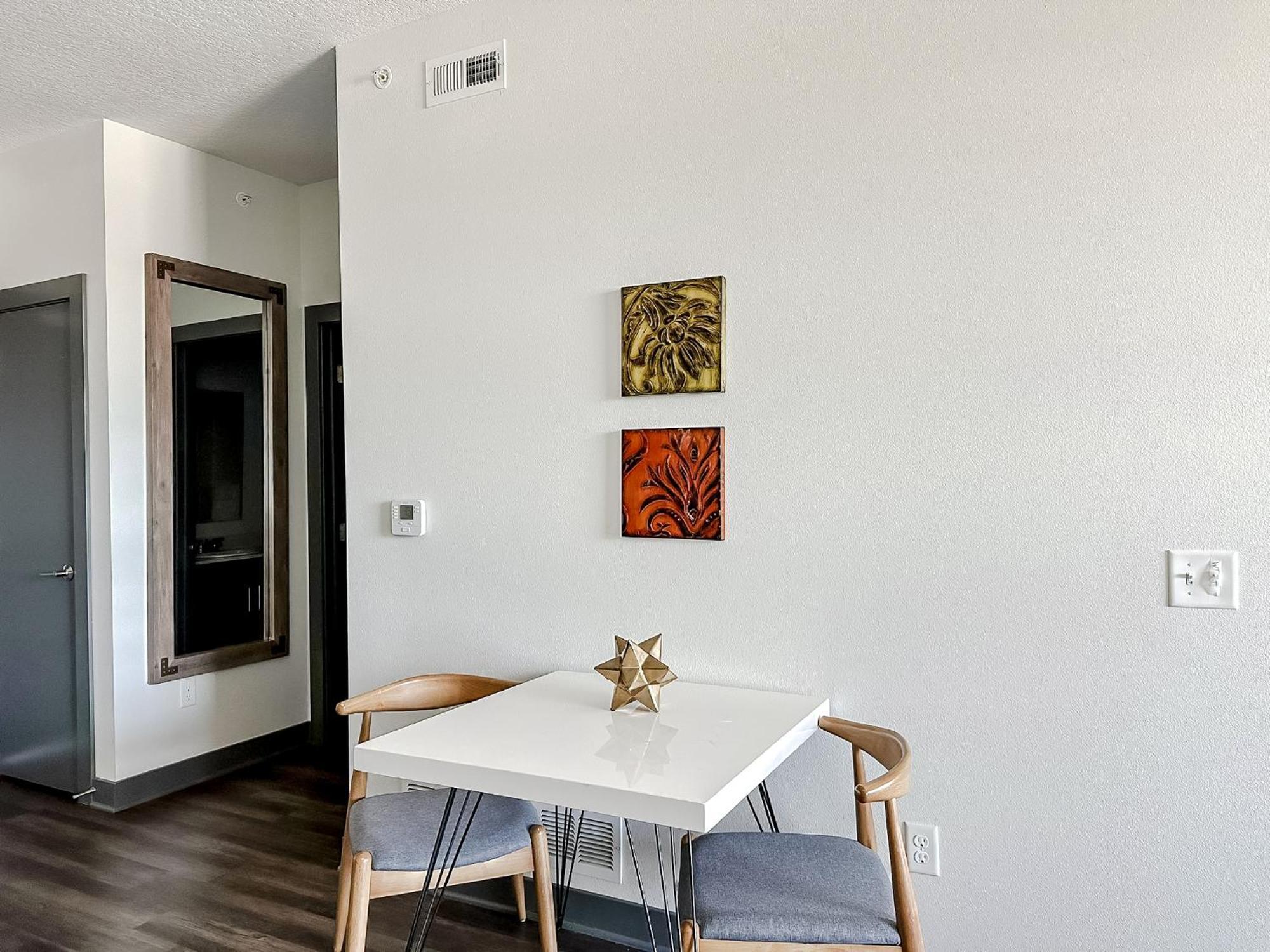 Sleepover 1Bd 1Ba Des Moines Apartments Buitenkant foto