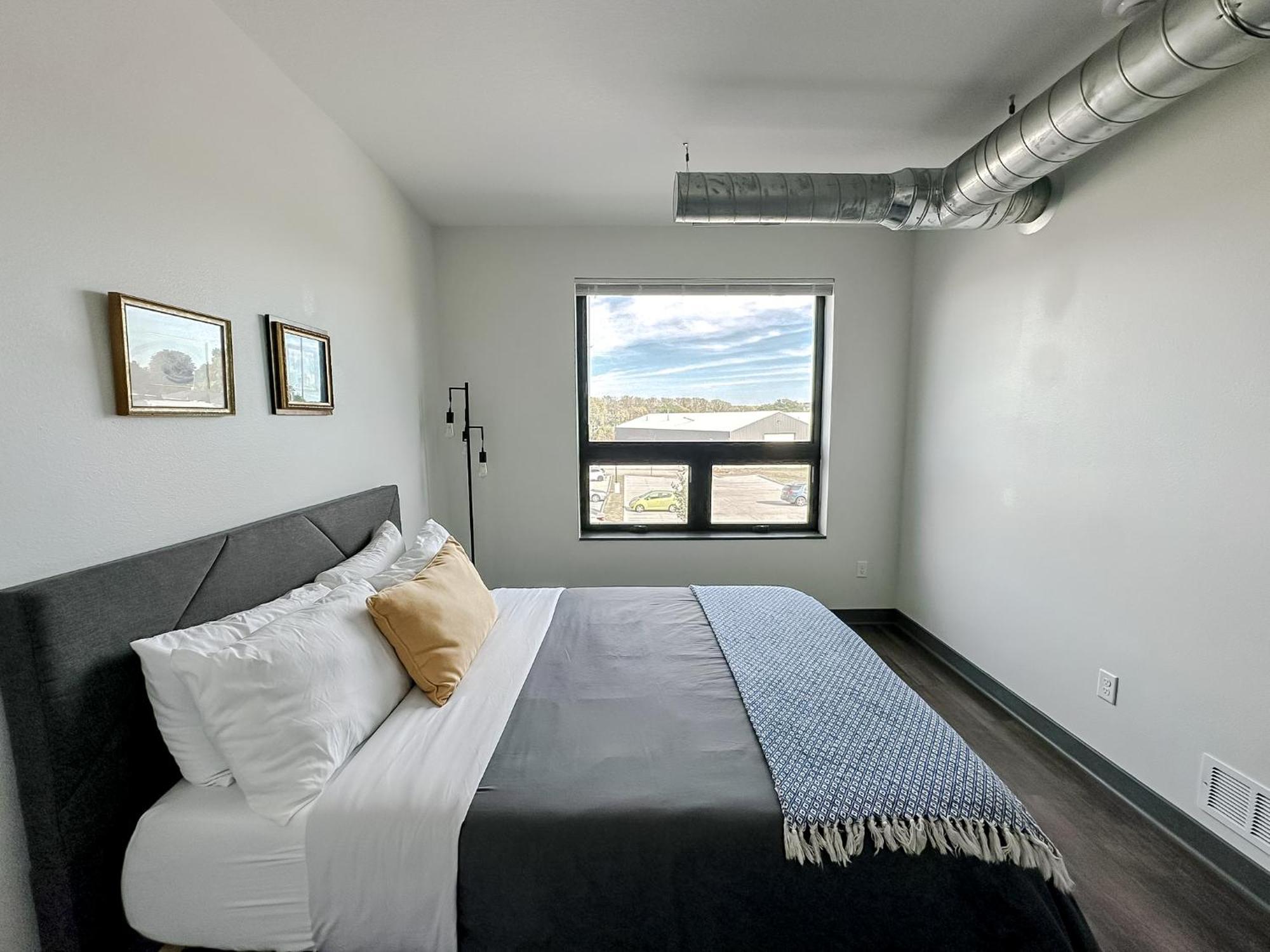 Sleepover 1Bd 1Ba Des Moines Apartments Buitenkant foto